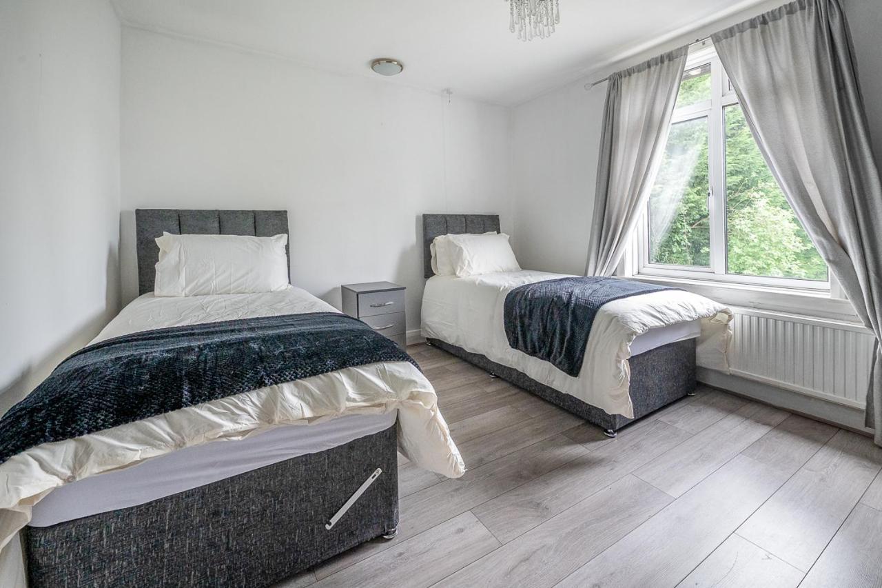 Spacious Worcester City Centre House Exterior photo